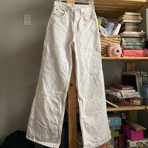 Wide leg cream colored Topshop denim jeans size 25